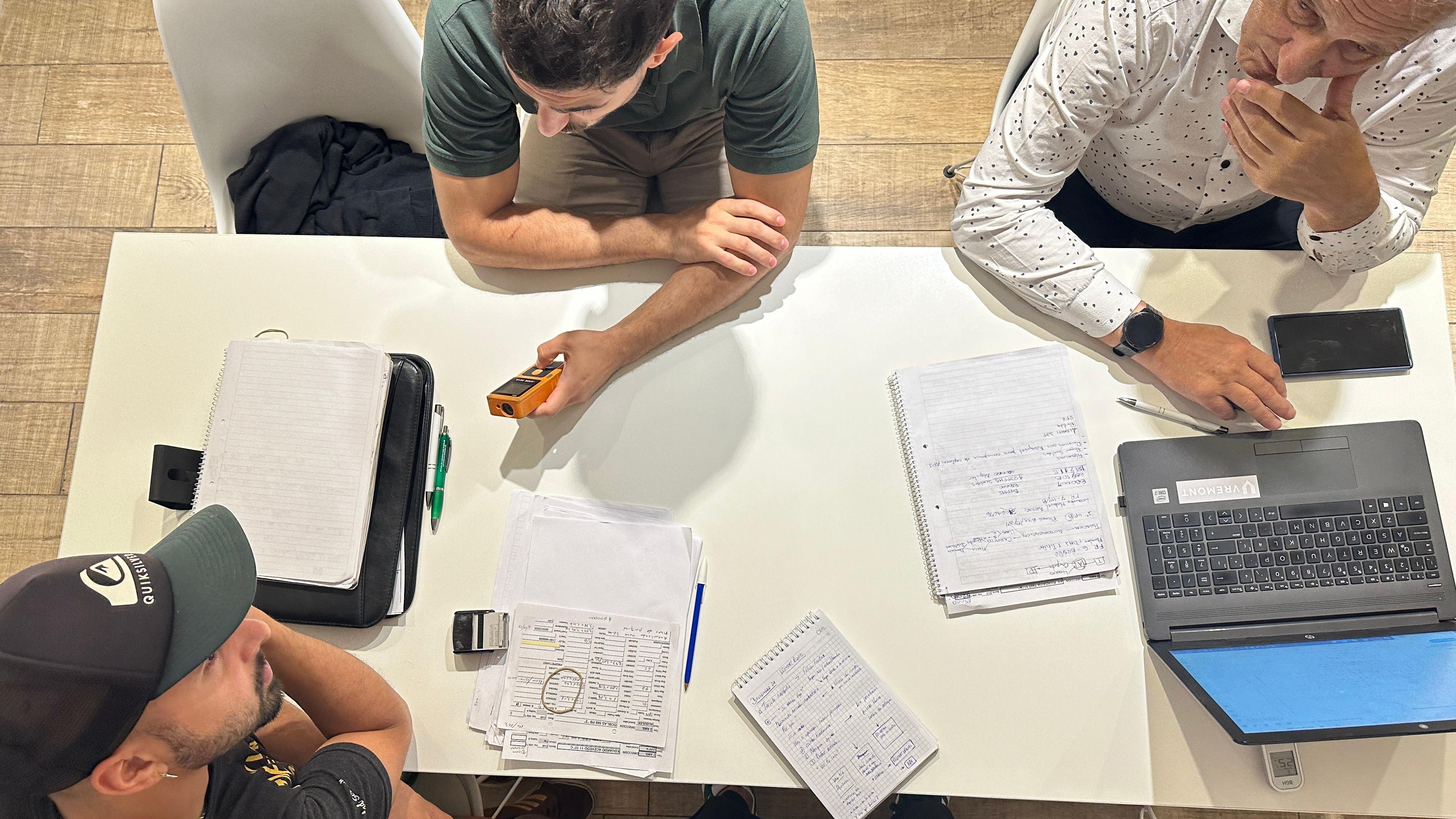 El orden correcto para construir una marca que crece sola